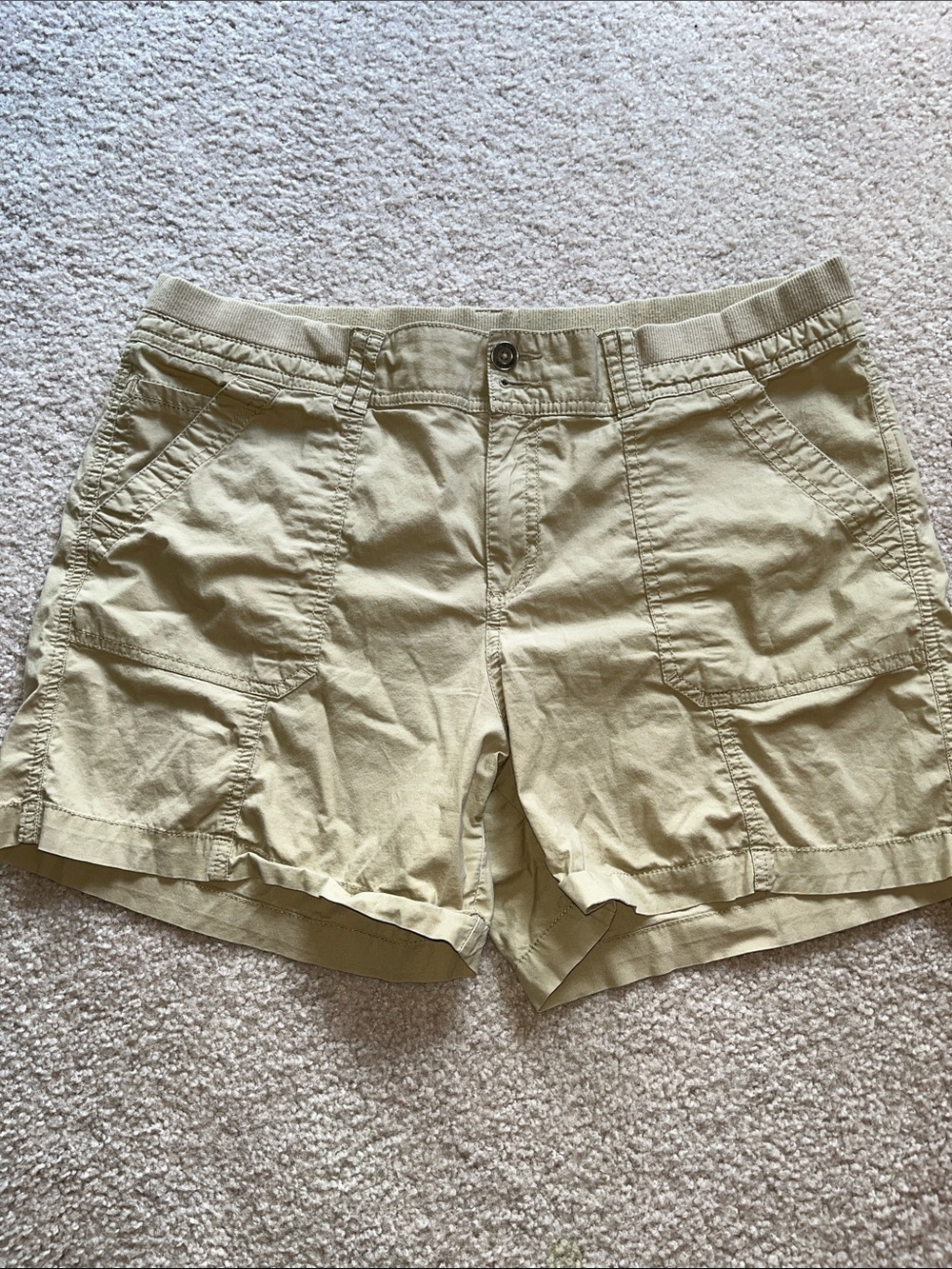 Alpine Women's Light Khaki Utility Bermuda Shorts